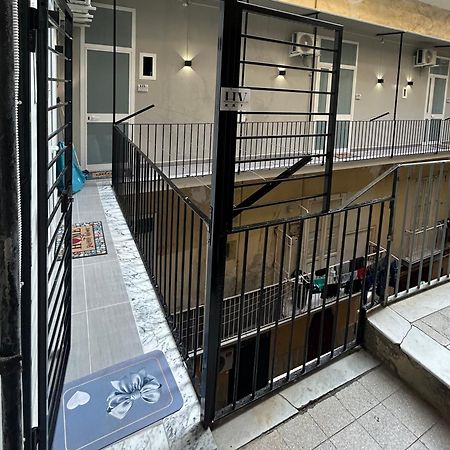Apartamento Valentino Caracciolo 105 Nápoles Exterior foto