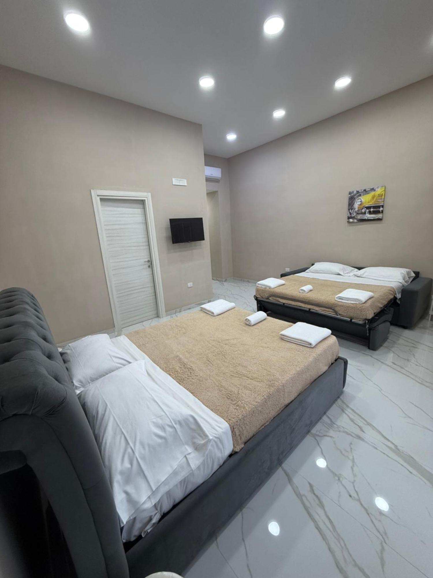 Apartamento Valentino Caracciolo 105 Nápoles Exterior foto