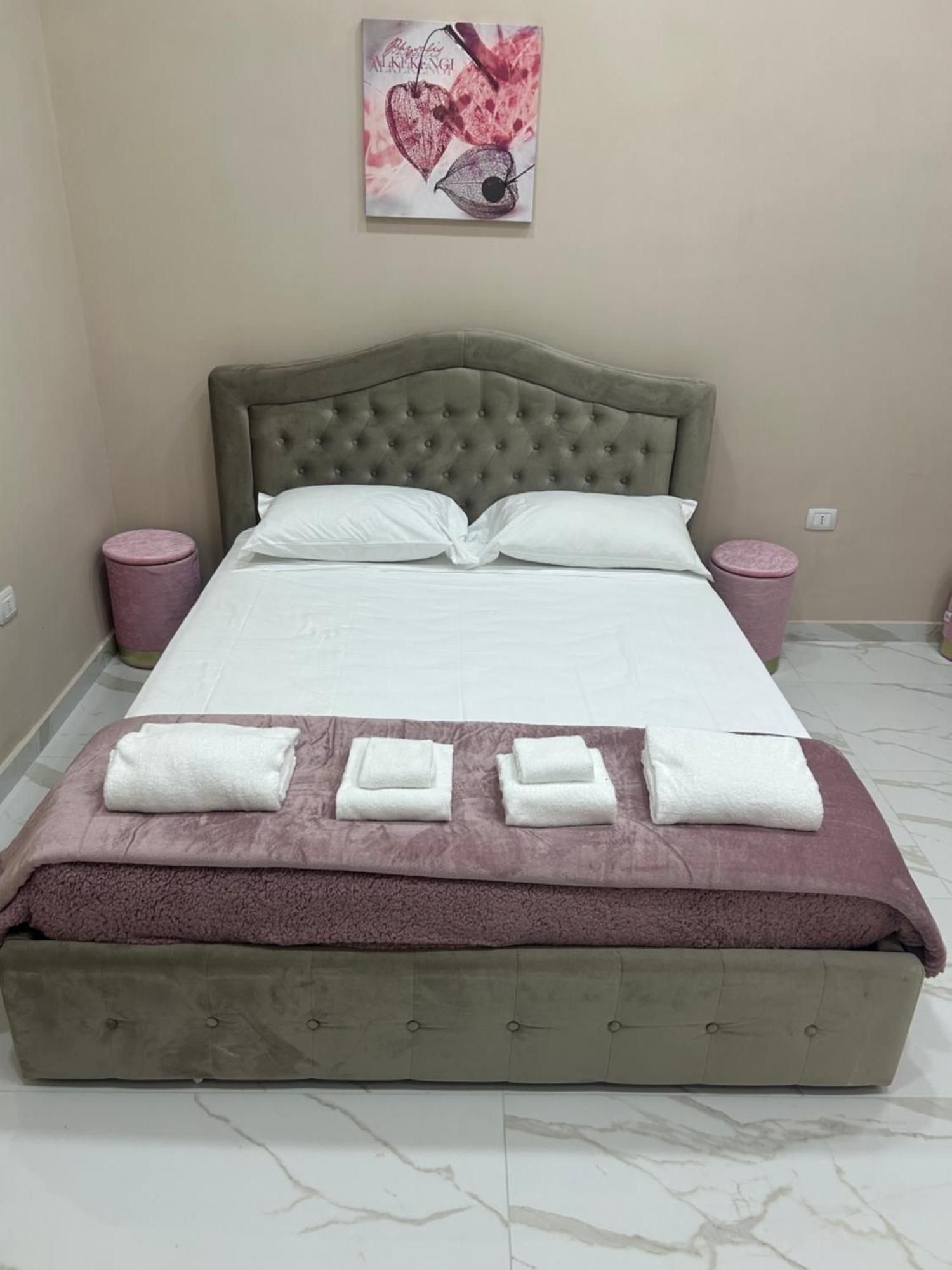 Apartamento Valentino Caracciolo 105 Nápoles Exterior foto