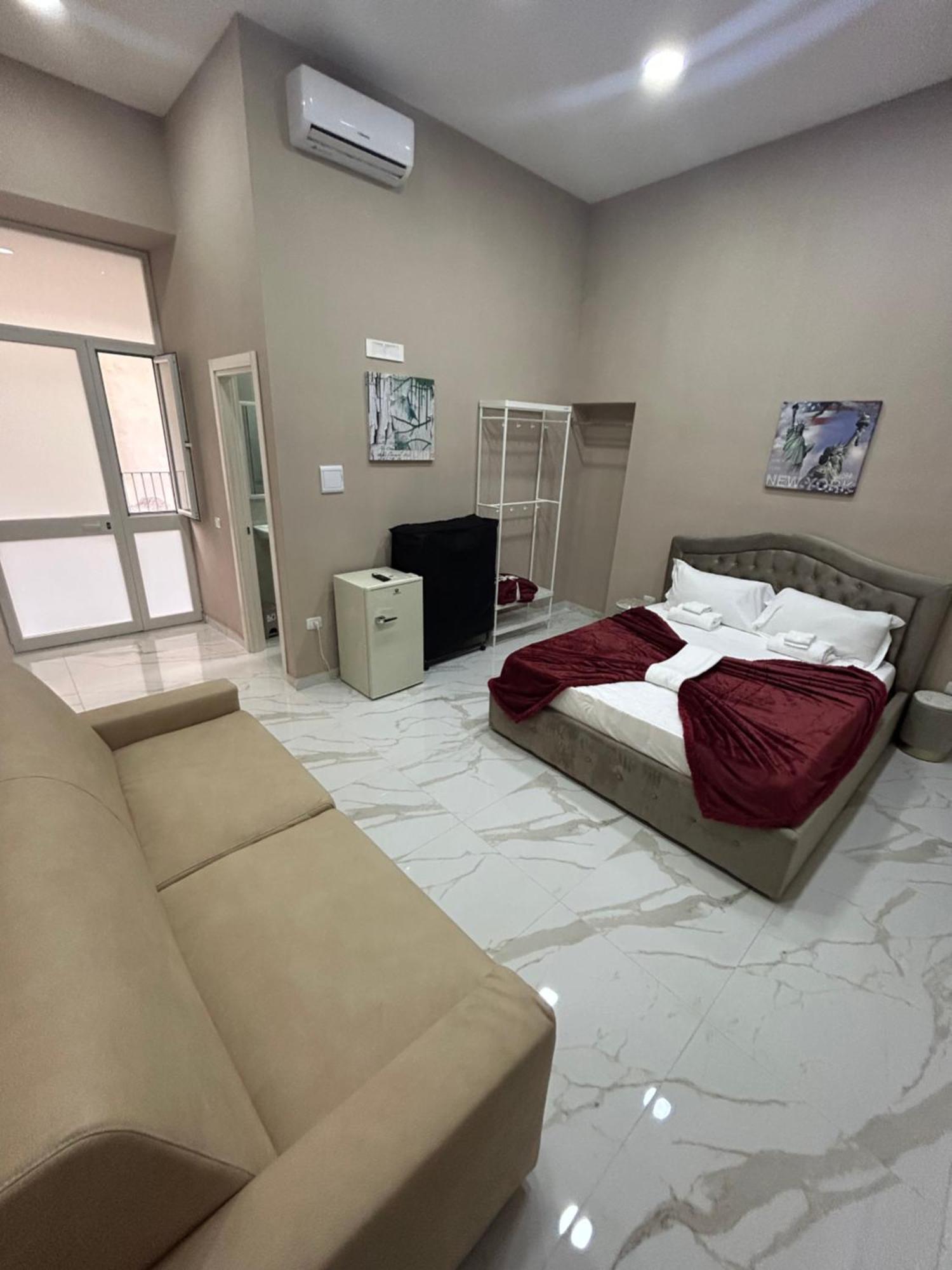 Apartamento Valentino Caracciolo 105 Nápoles Exterior foto