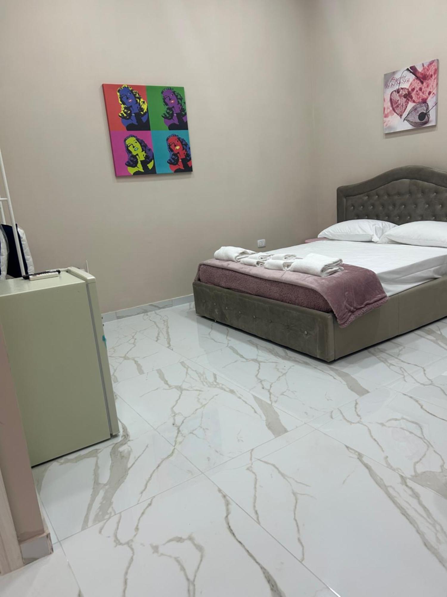 Apartamento Valentino Caracciolo 105 Nápoles Exterior foto