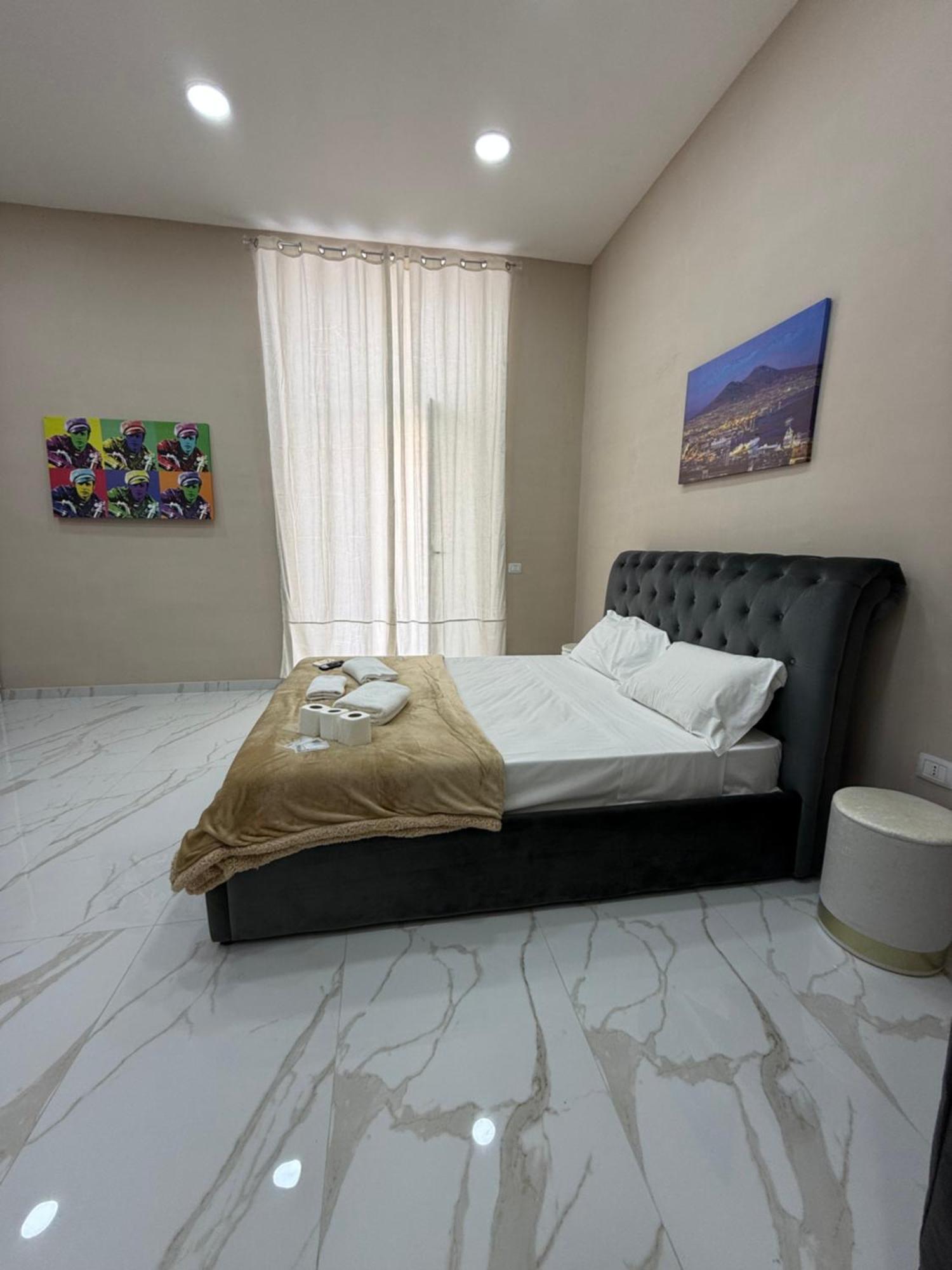 Apartamento Valentino Caracciolo 105 Nápoles Exterior foto