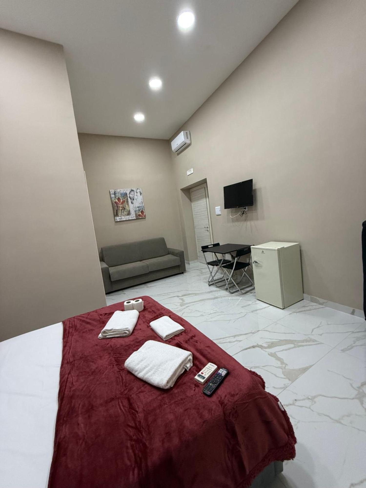 Apartamento Valentino Caracciolo 105 Nápoles Exterior foto